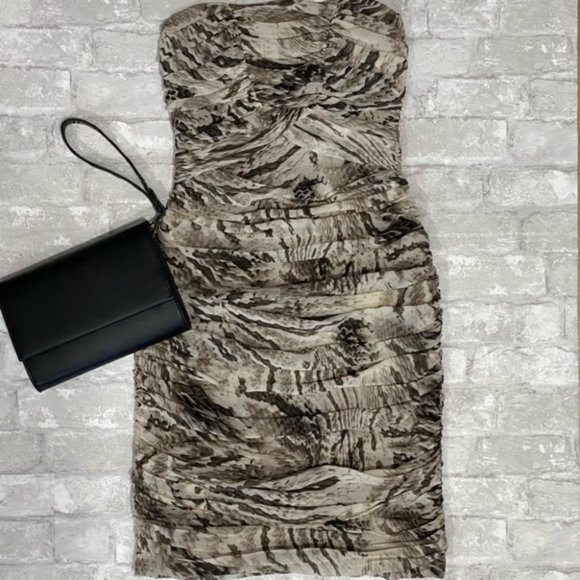 NWT Le Chateau Snake Print Strapless Dress - Picture 8 of 17